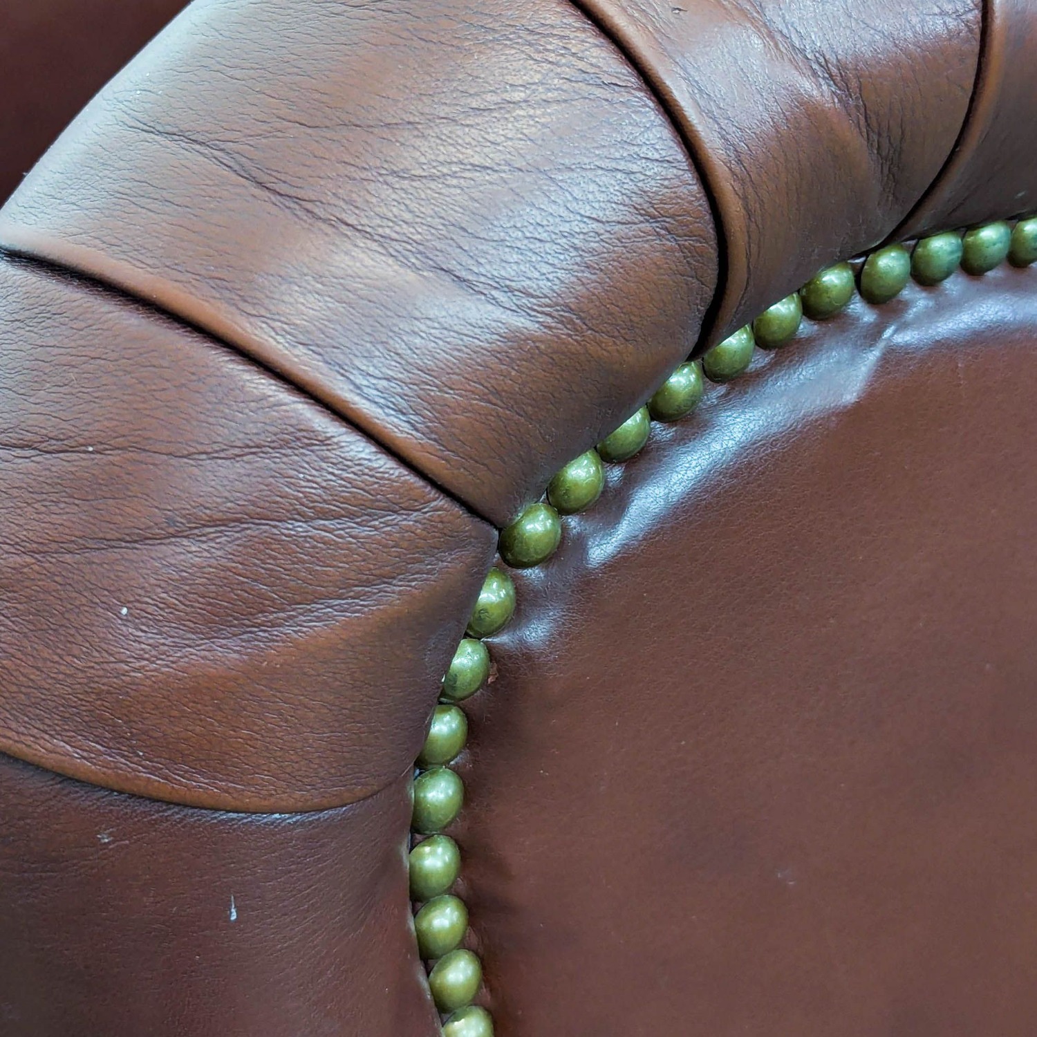 Motioncraft Classic Leather Recliner - image-6