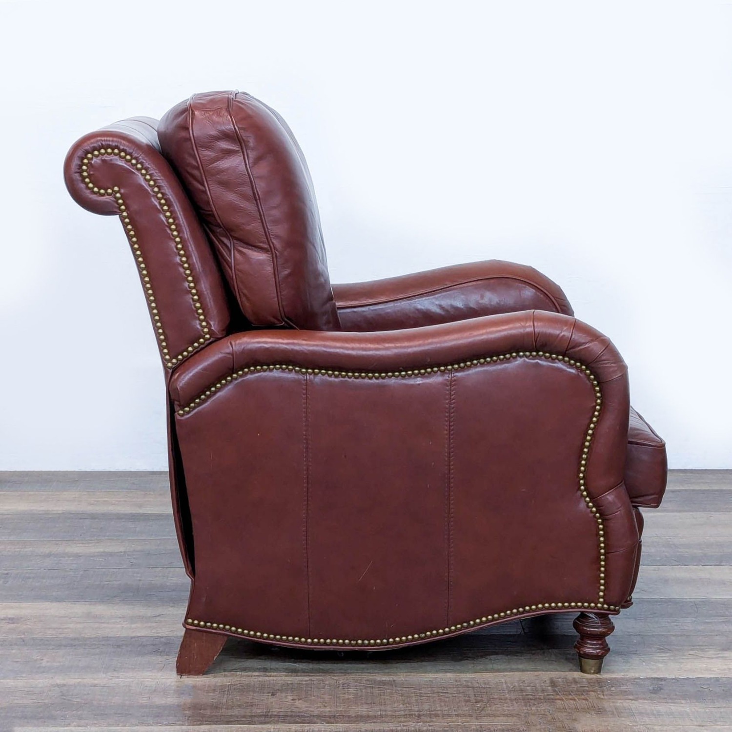 Motioncraft Classic Leather Recliner - image-2