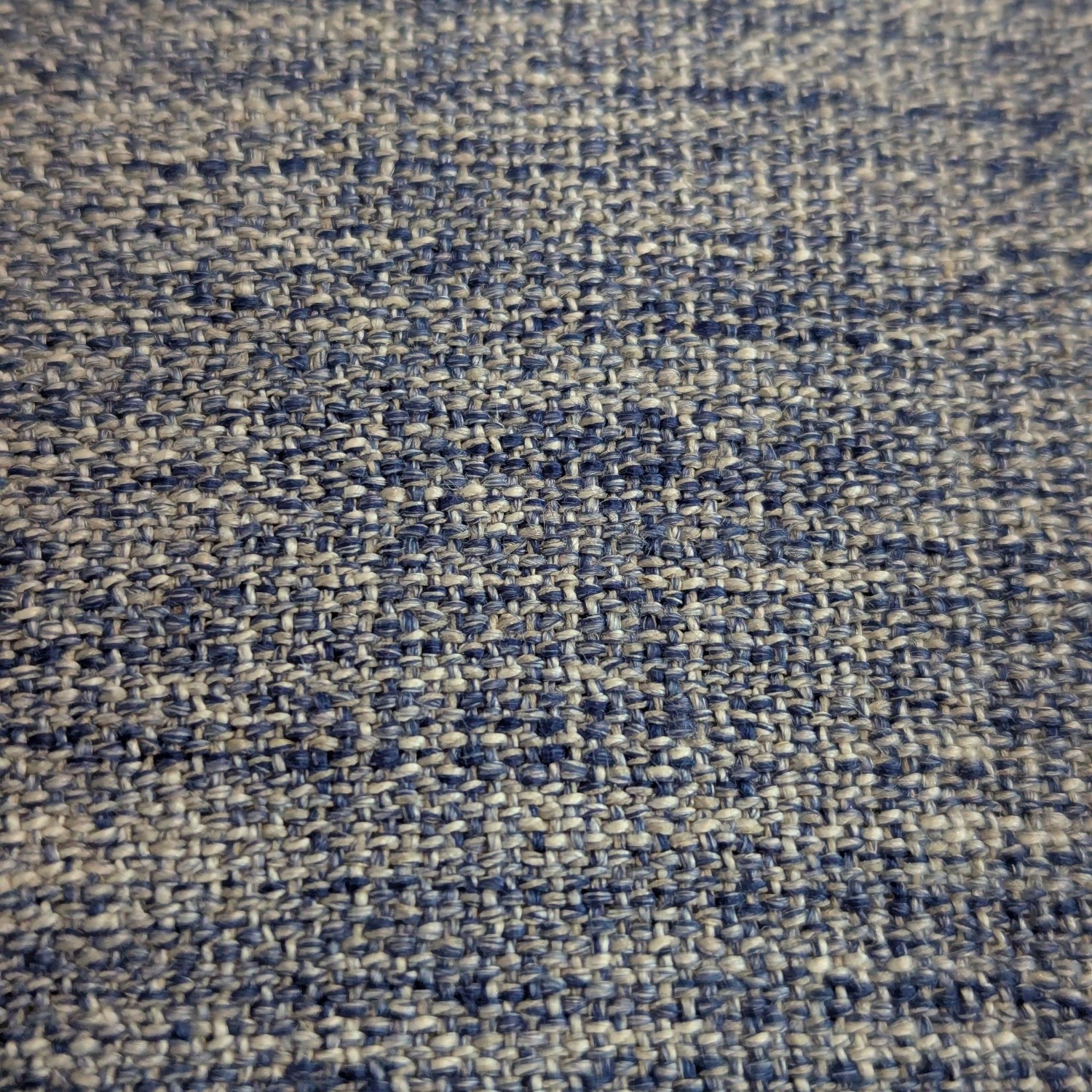 3-Seat Traditional Sofa with Rolled Arms	 - image-8