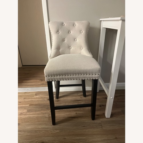 Used Set of 2 Bar Chairs for sale on AptDeco
