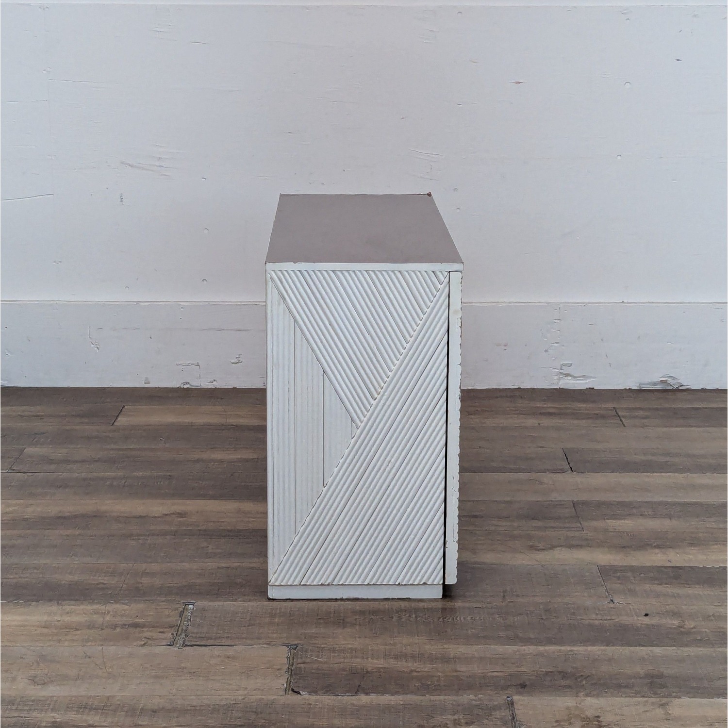 Halsey Solid Wood 2 Door Sideboard with Hand-Carved - image-1