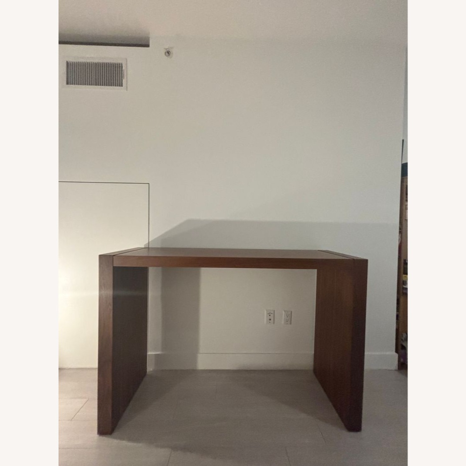 Wade Logan Aminia Bar Height Dining Table - image-5