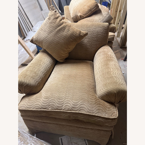 Used Henredon Natural Fabric Armchair for sale on AptDeco