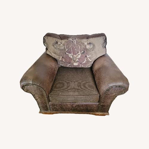 Used Marshfield Whitetail Ridge Chair  for sale on AptDeco
