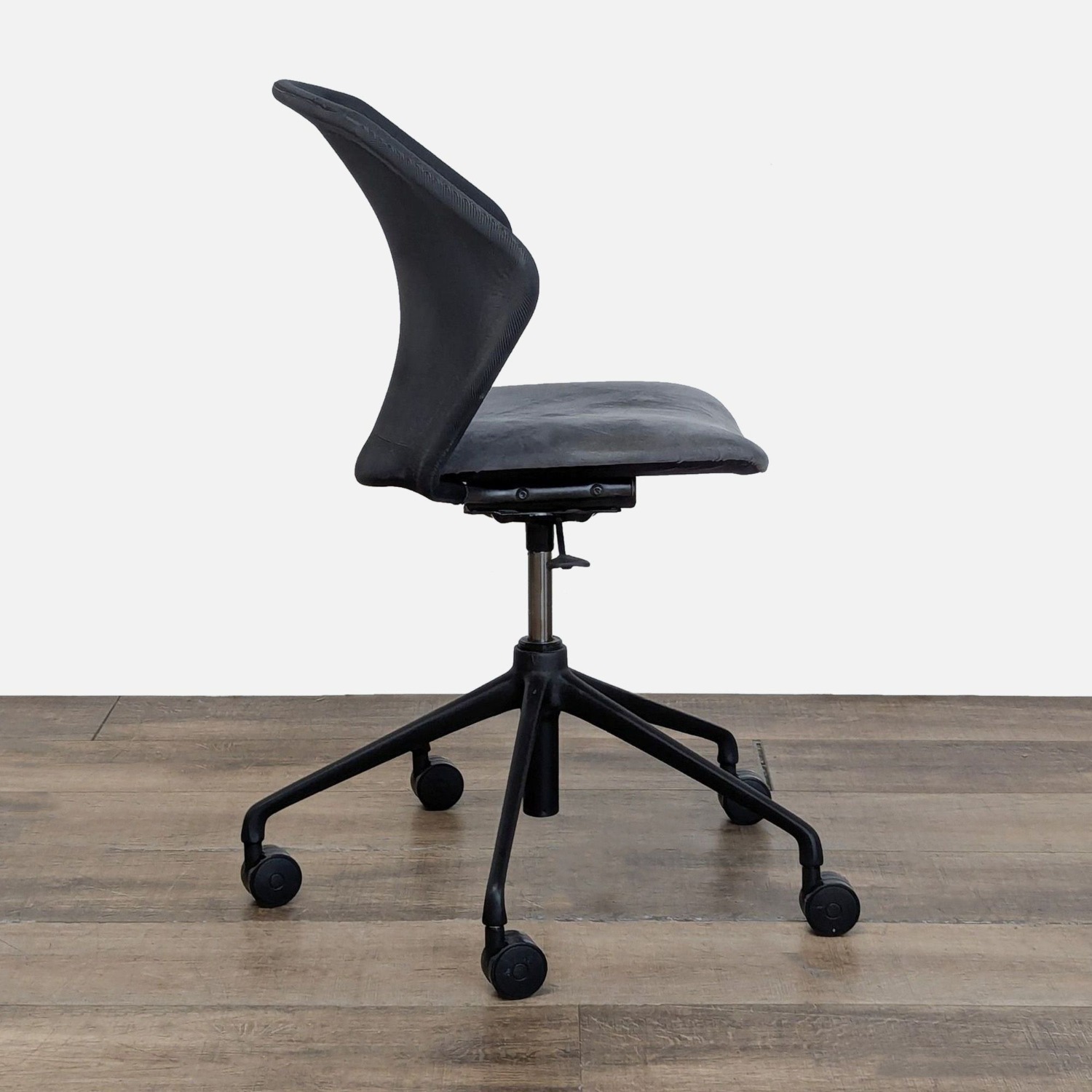 Ligne Roset Piccione Modern Office Chair - image-2