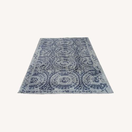 Used Pottery Barn Bosworth Wool Area Rug 8' x 10' for sale on AptDeco