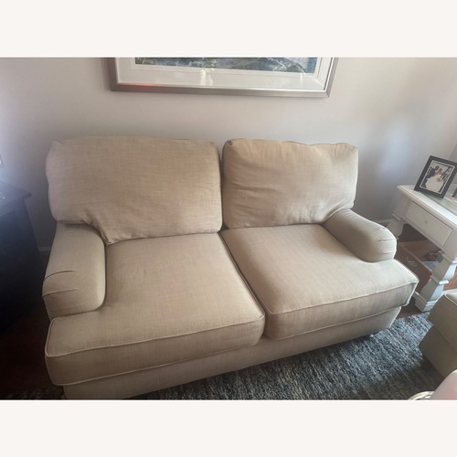 Used Value City Furniture Roslyn 2 Seater Sofa for sale on AptDeco