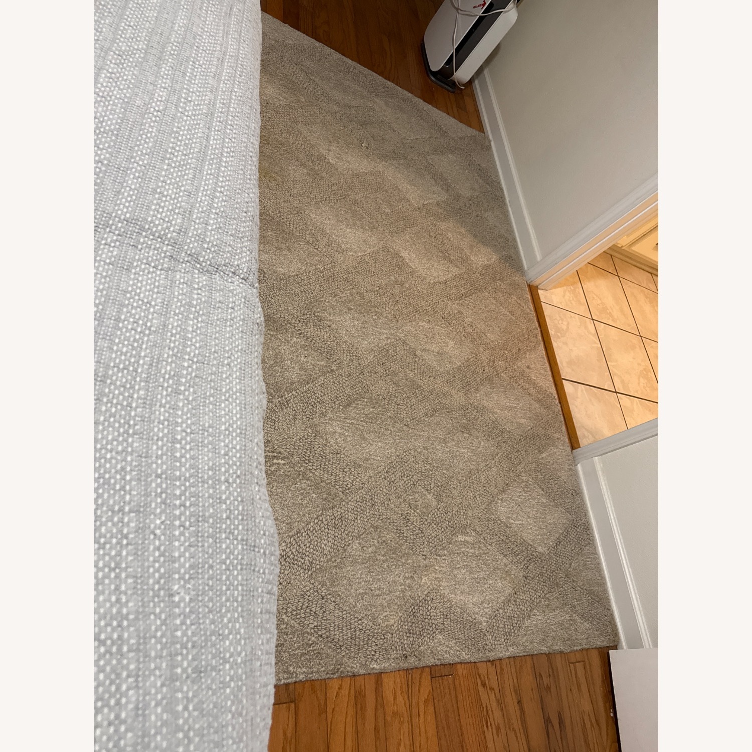 Pottery Barn Chase Wool Tufted Rug 5X8 - image-1