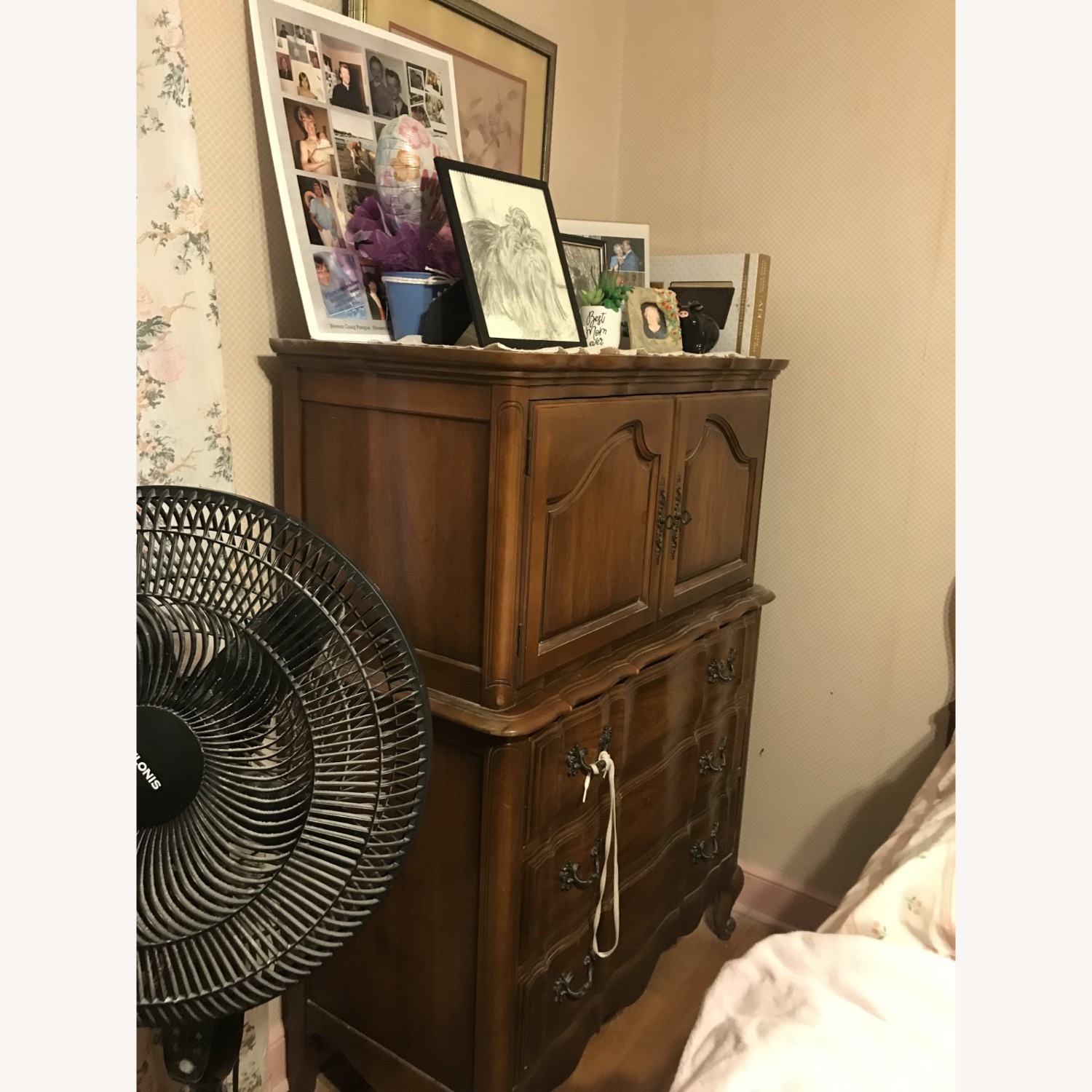 Vintage/Antique Finds Light Brown Wood Dresser - image-2
