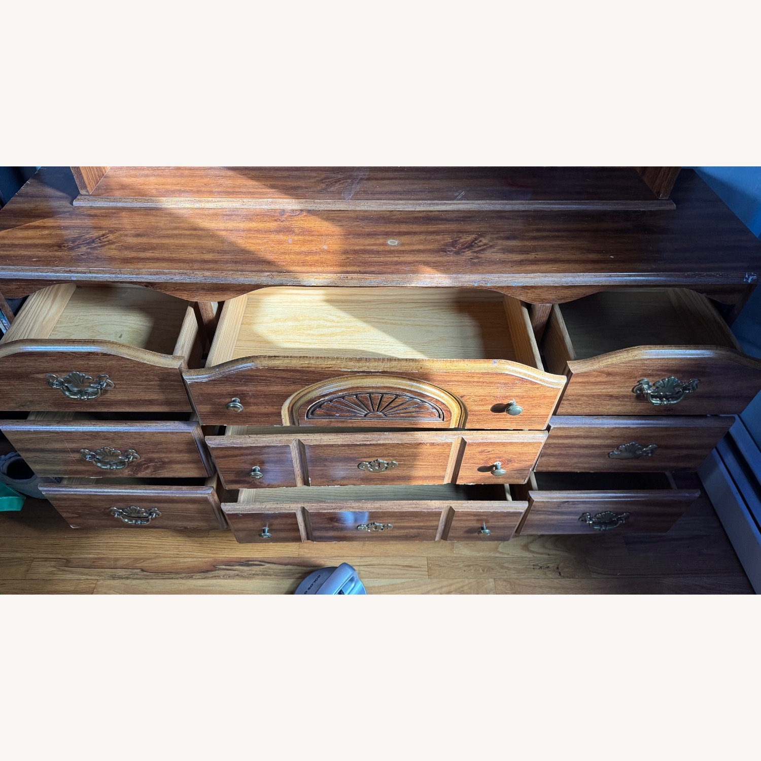 Light Brown Vintage Dresser (With Mirror) - image-4