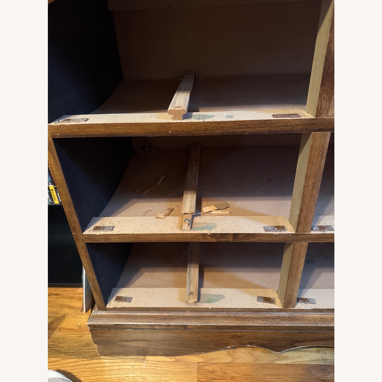 Light Brown Vintage Dresser (With Mirror) - image-7