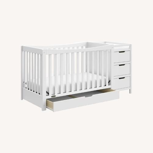 Used Graco 4-in1 Crib and Changing Table for sale on AptDeco