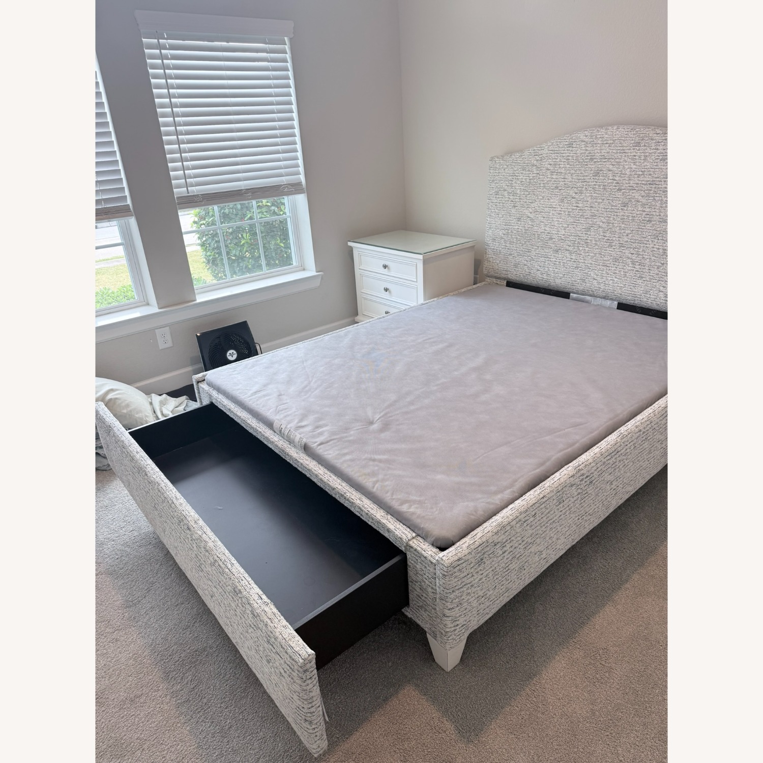 Ethan Allen Fabric Queen Storage Bed - image-2