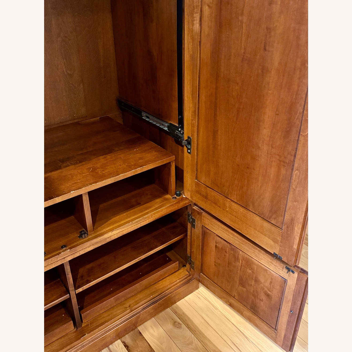 Ethan Allen Country Crossings Media Wood Armoire - image-5