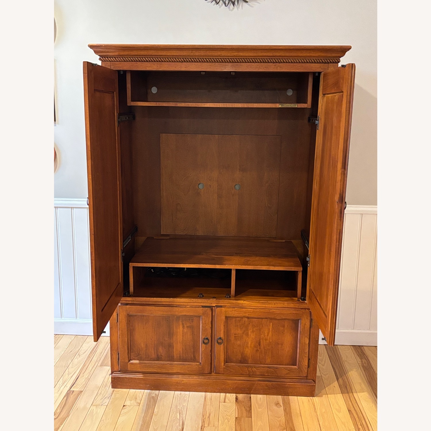 Ethan Allen Country Crossings Media Wood Armoire - image-11