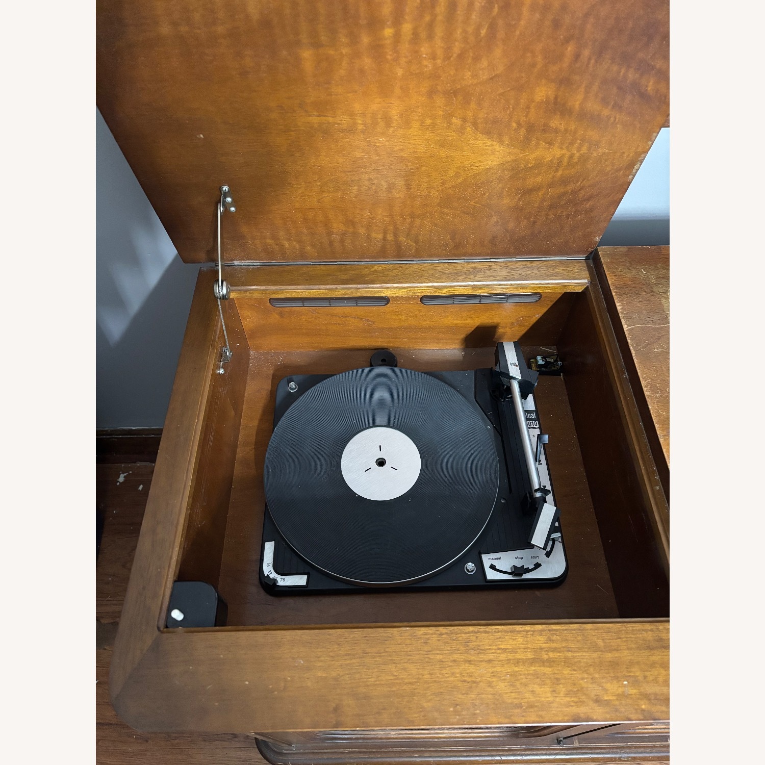 Vintage TV/Stereo Cabinet with Record Player - image-5