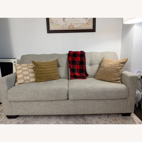 Used Raymour & Flanigan Mahoney Full Sofa Sleeper for sale on AptDeco
