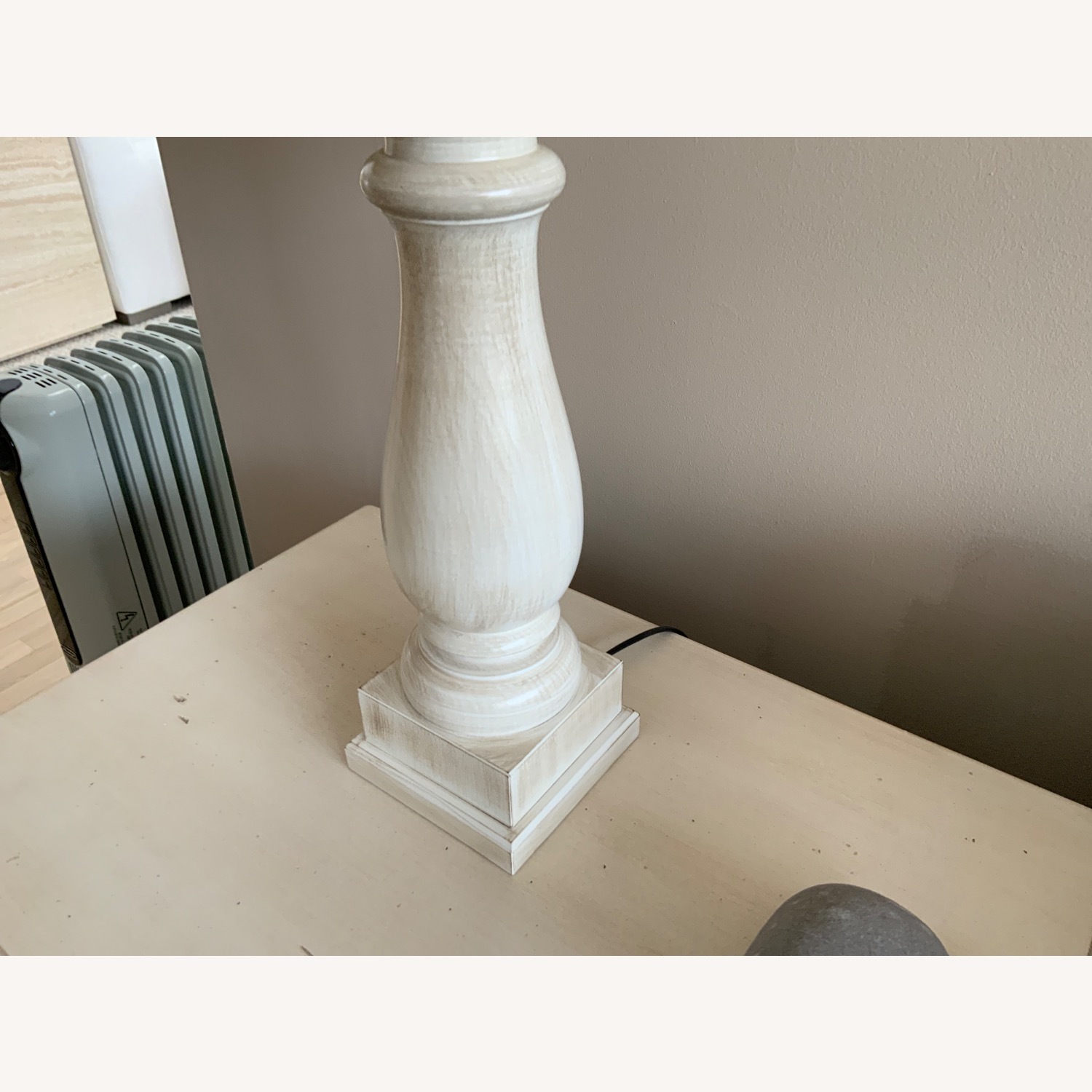Distressed Farmhouse Lamp White Wood Table Lamp - image-3