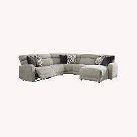 Raymour & Flanigan Light Gray Fabric 3+ Piece Sectional