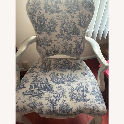 Used Vintage/Antique White Fabric Accent Chair for sale on AptDeco
