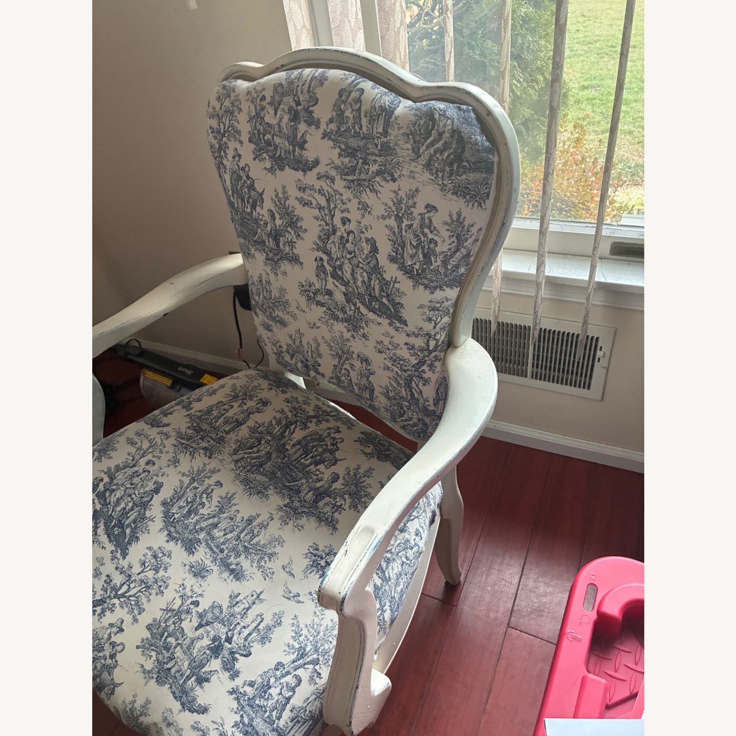 Vintage/Antique White Fabric Accent Chair - image-2