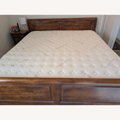Used Quality Ethan Allen King Wood Bed  for sale on AptDeco