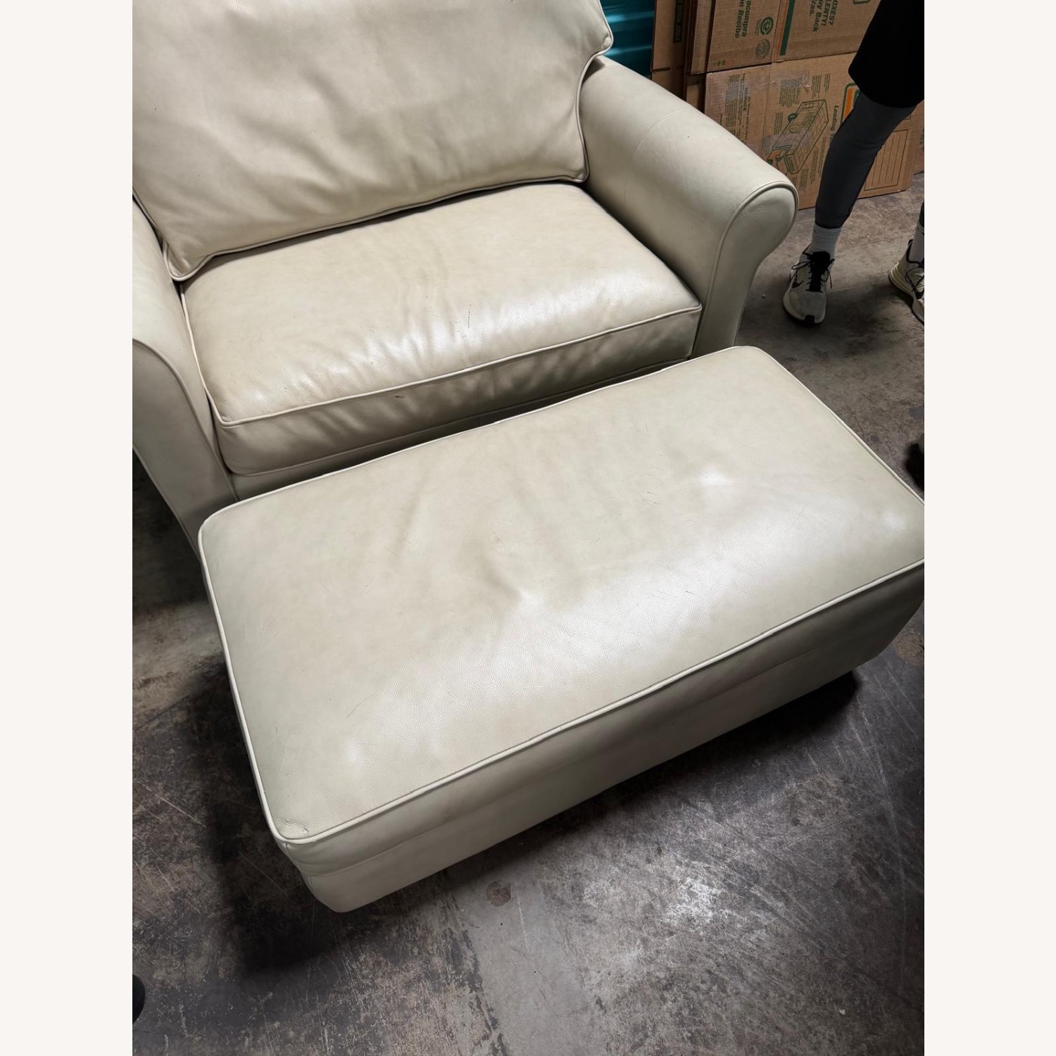 Light Gray Leather Loveseat & Storage Ottoman - image-5