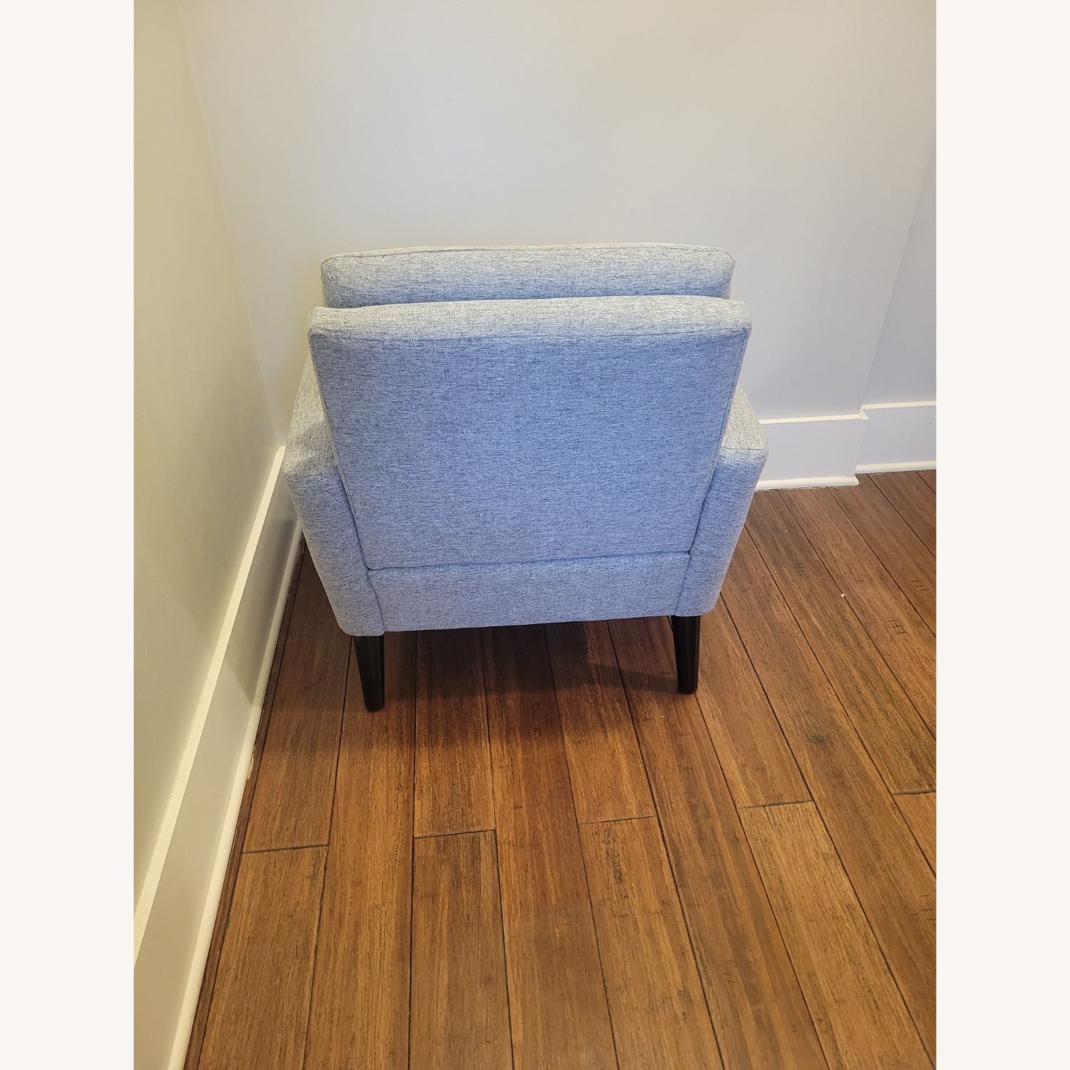 Contemporary Accent Chair - image-2