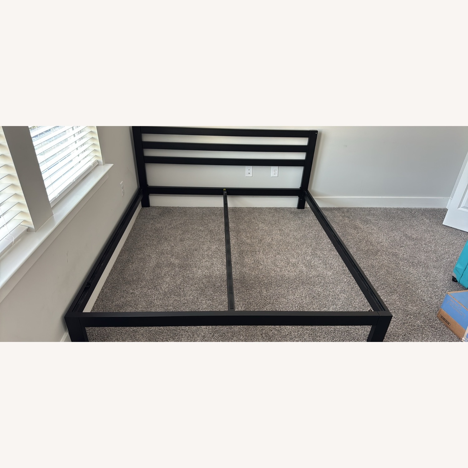 Wade Logan Contemporary Modern Platform Bed - image-3