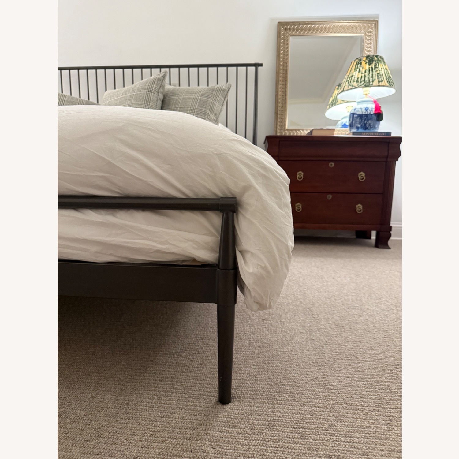 Ethan Allen Emmet King Bed - image-5