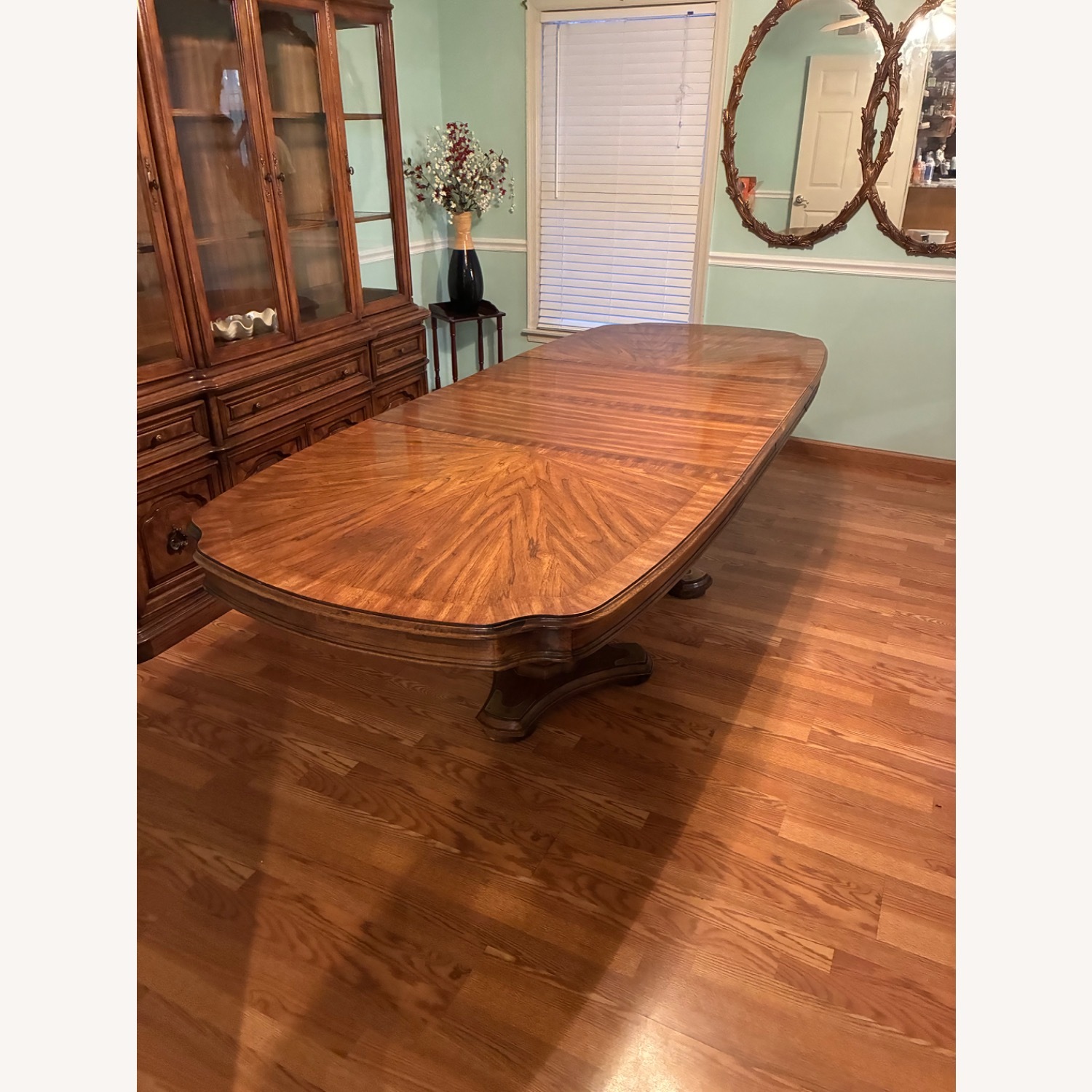 Empire Furniture USA Light Brown Dining Table - image-6