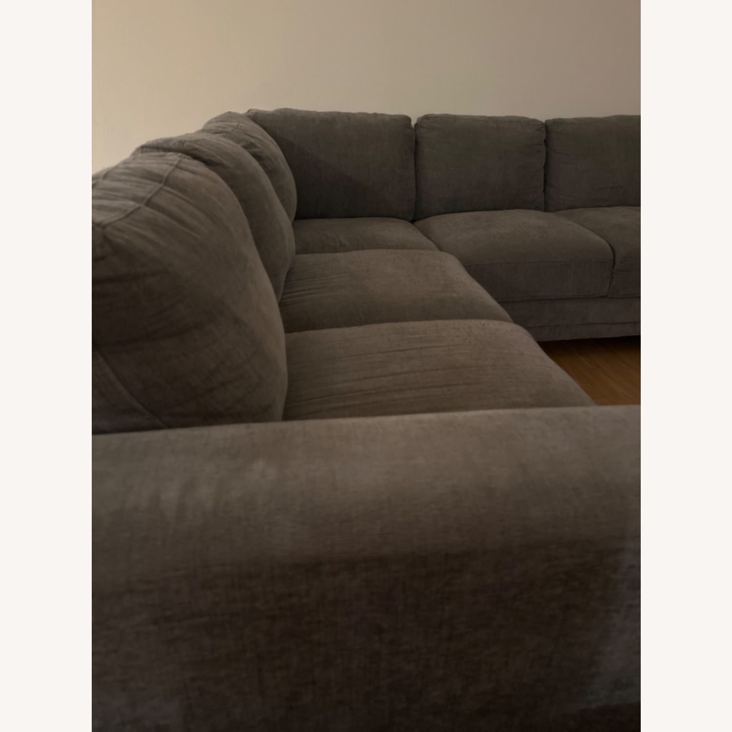  L-Shaped Sectional  - image-2