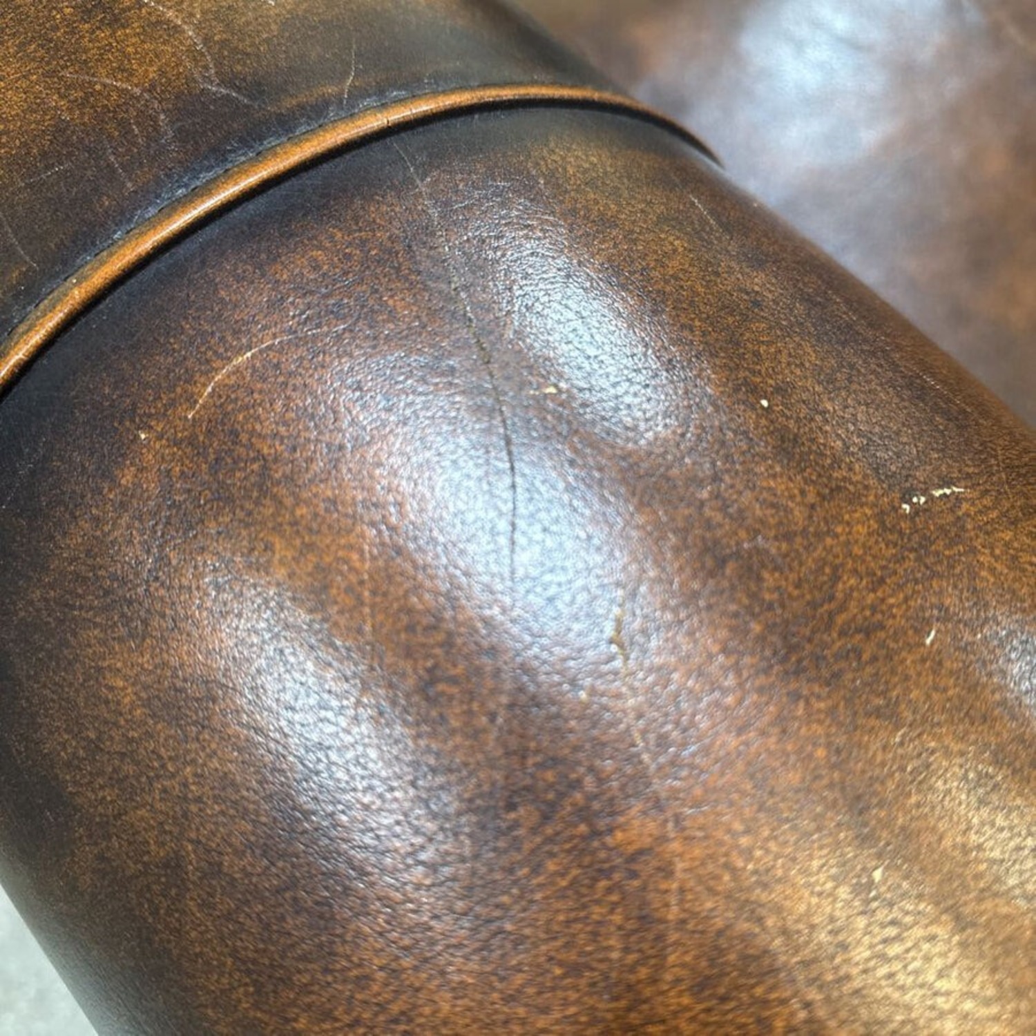 Walter E. Smithe Portman Leather Manual Recliner - image-3