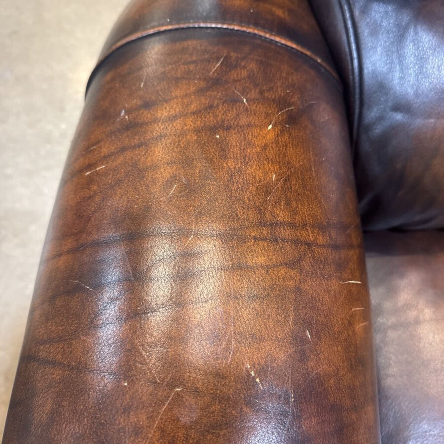 Walter E. Smithe Portman Leather Manual Recliner - image-8