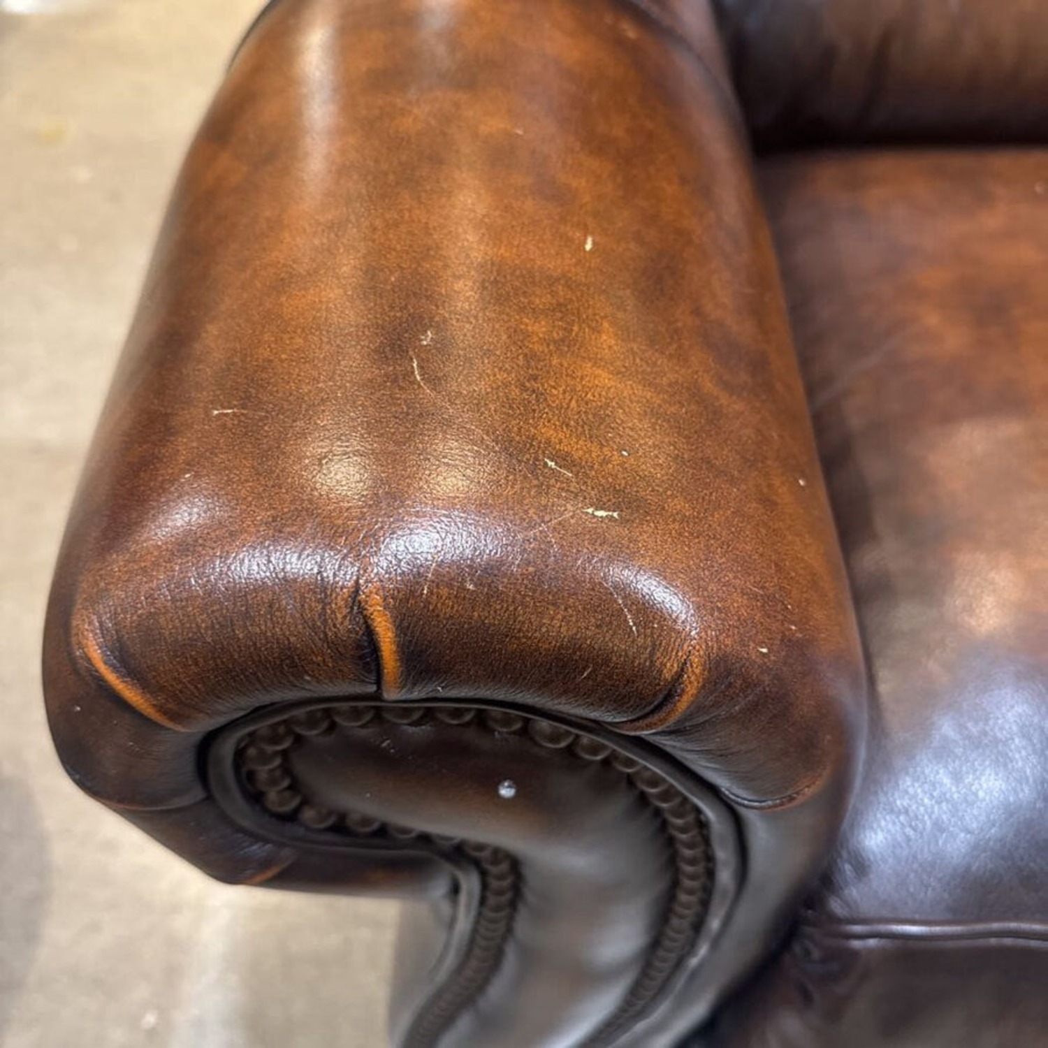 Walter E. Smithe Portman Leather Manual Recliner - image-6