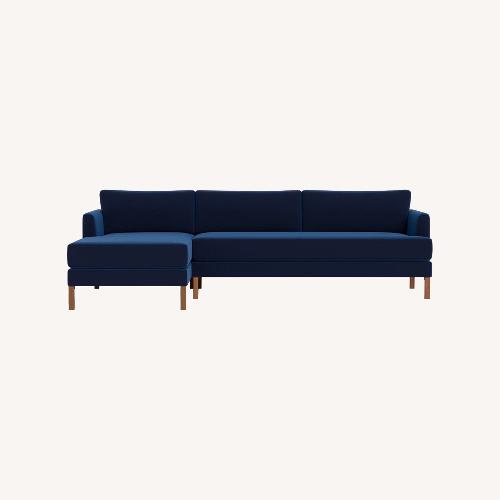Used Interior Define Winslow 3-Seat Chaise Sectional for sale on AptDeco