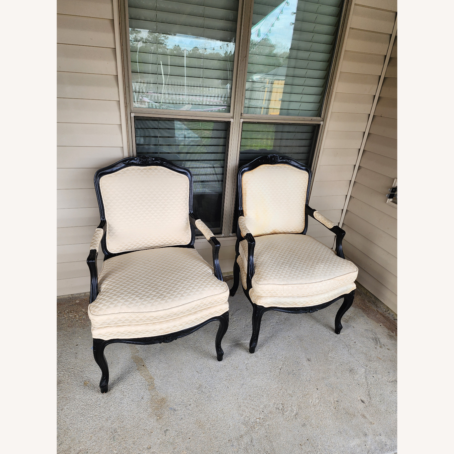 Walter E. Smithe Armchair French Louis XV Style - image-0