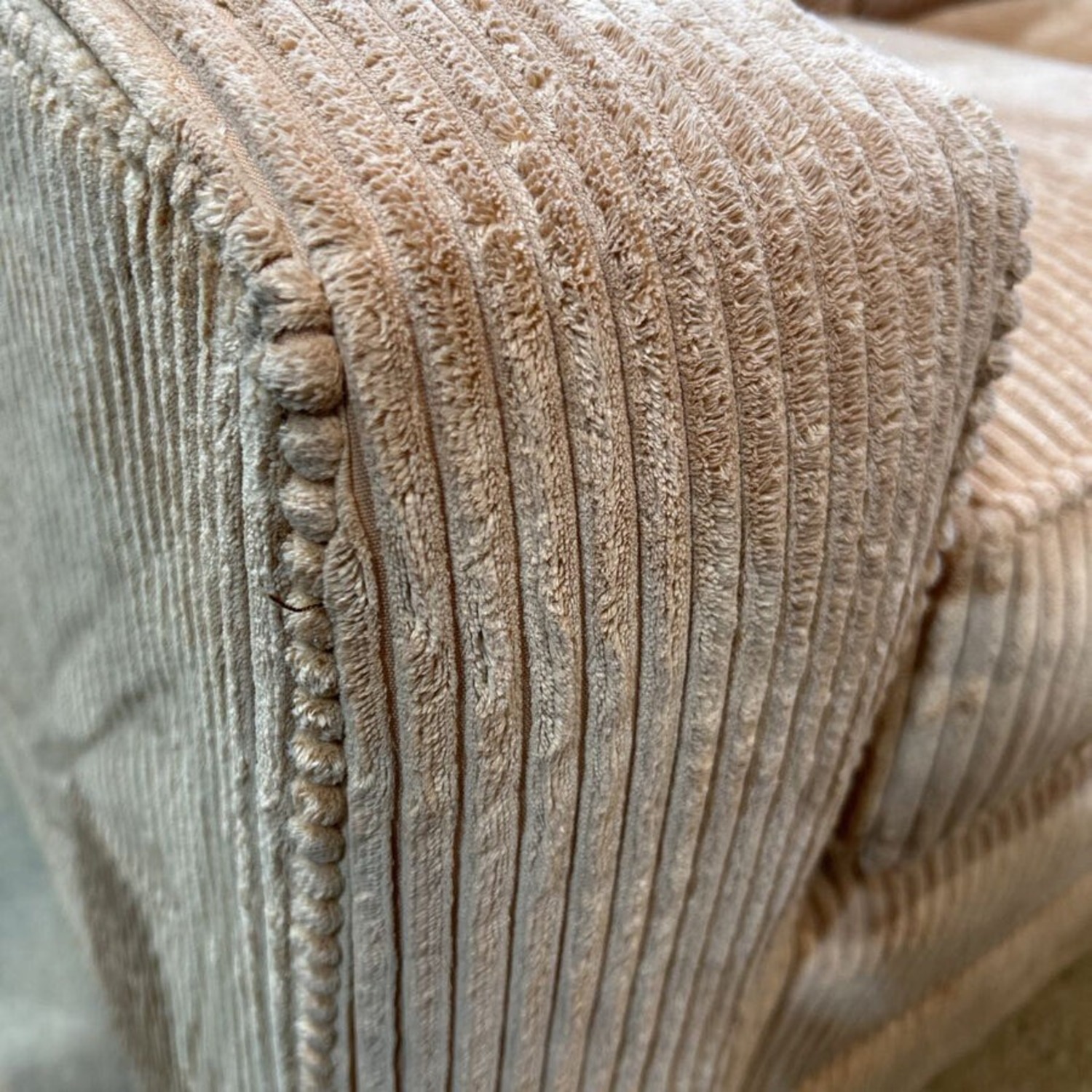 Walter E. Smithe Bannister 2-Seat Loveseat - image-2