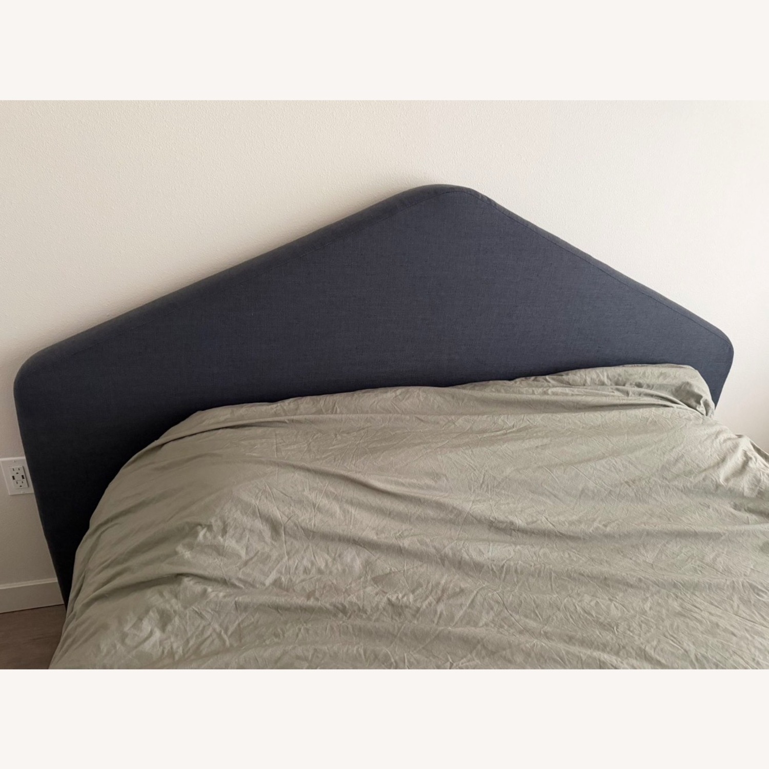 Lulu & Georgia Katcher Platform Bed - image-4