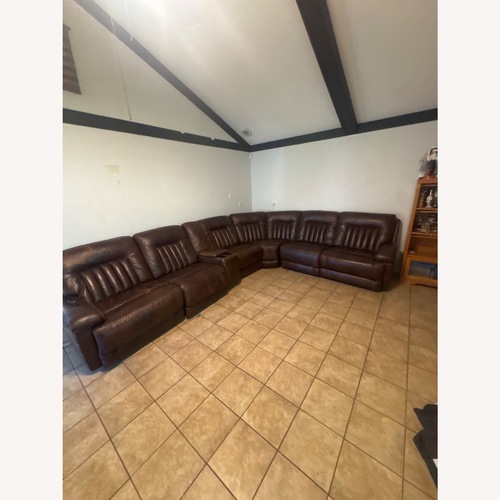 Used 10 Seater Sectional Power Recliner/Usb for sale on AptDeco