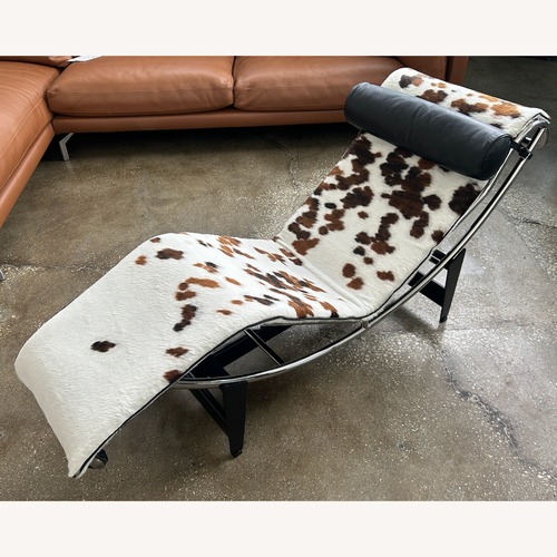 Used Cassina LC4 Chaise Lounge for sale on AptDeco