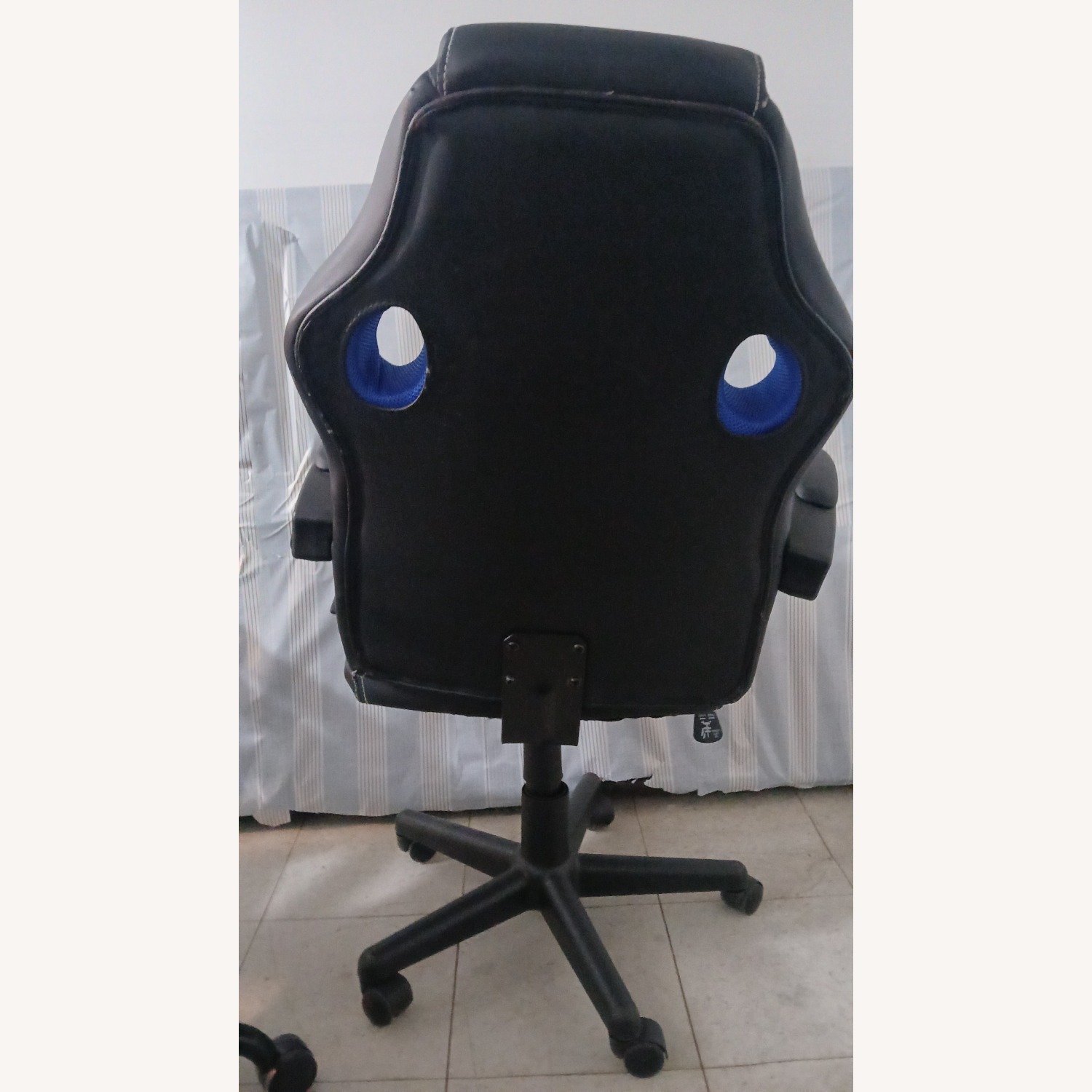 Vintage/Antique Finds Black Leather Chair - image-3