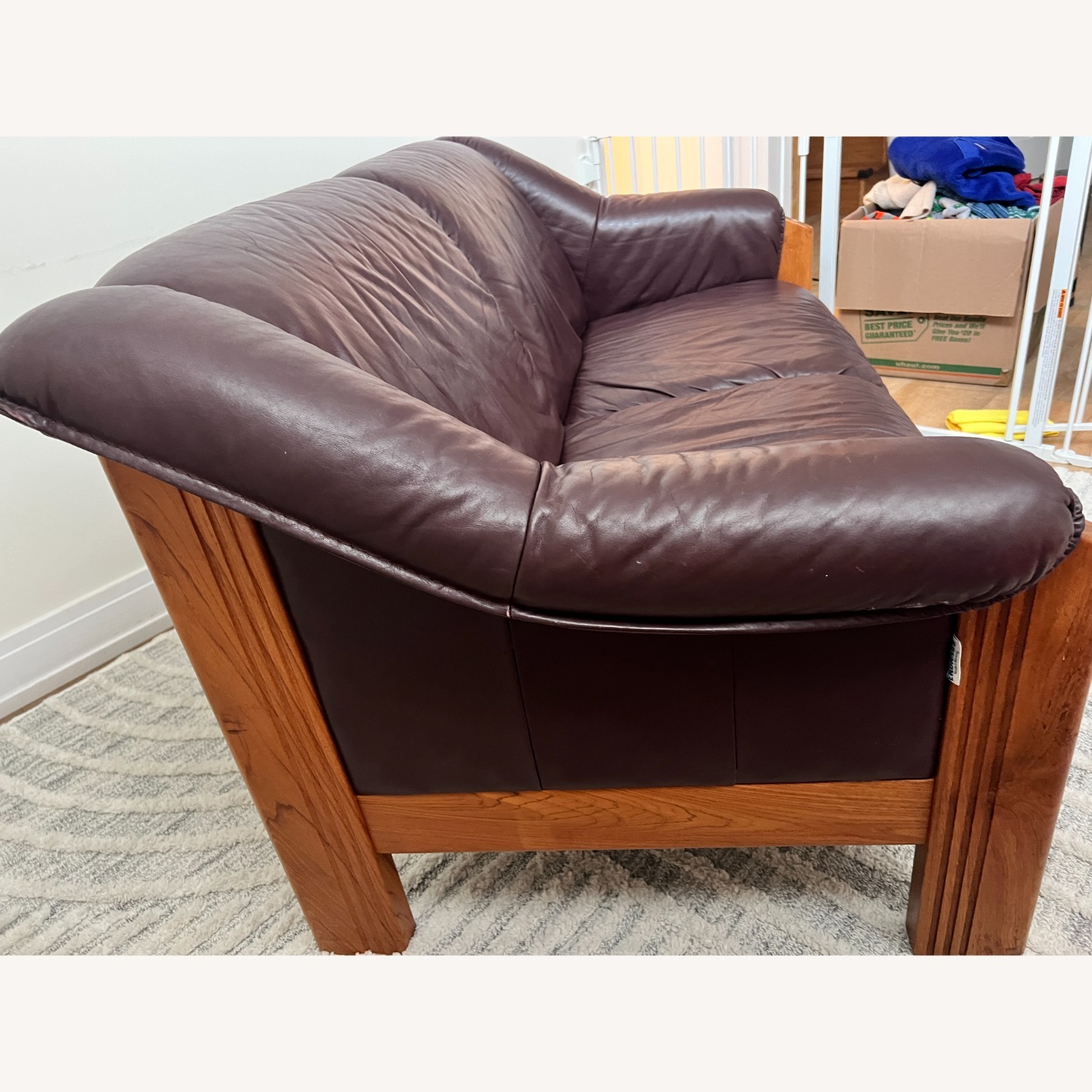 Ekornes Montana Dark Brown Leather Loveseat - image-4