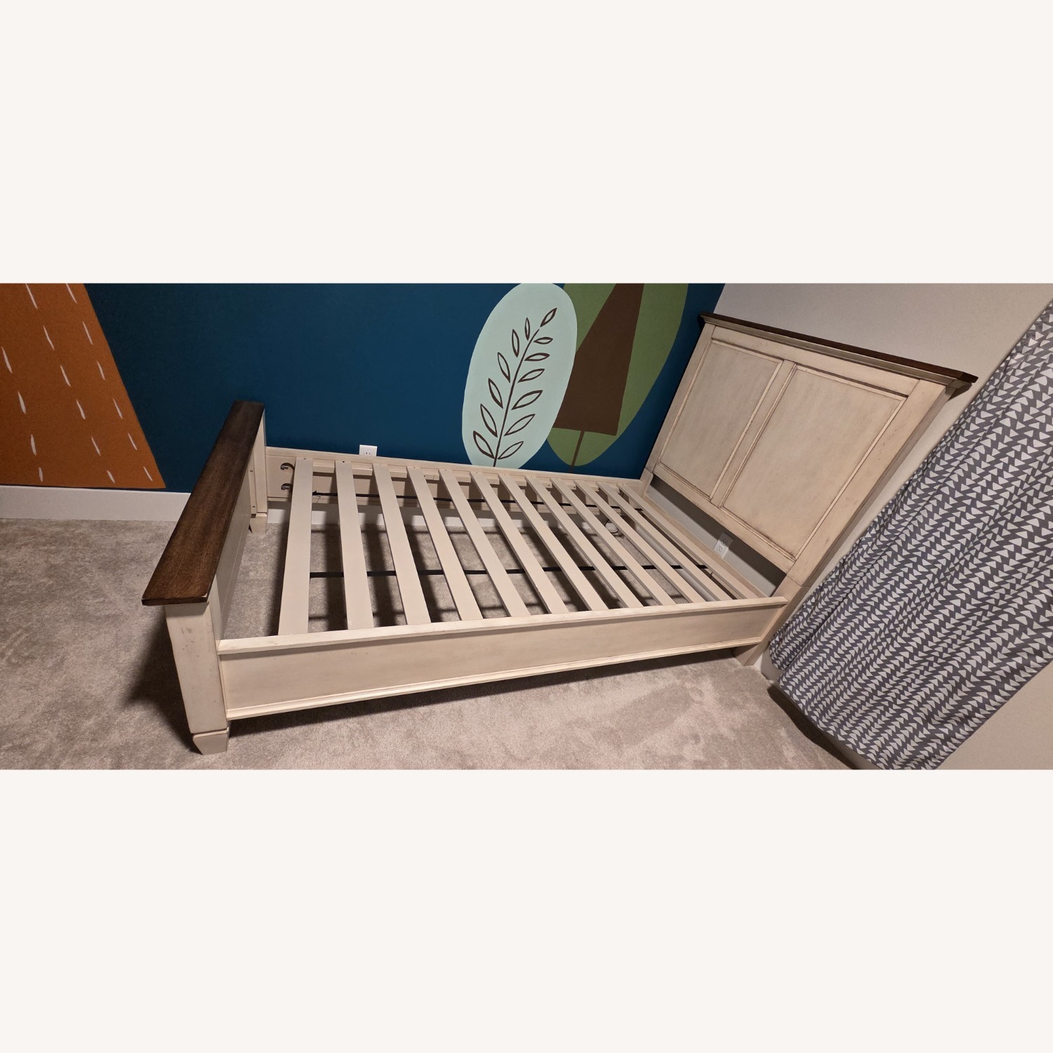 Ashley Furniture White Wood Twin Bed - image-2