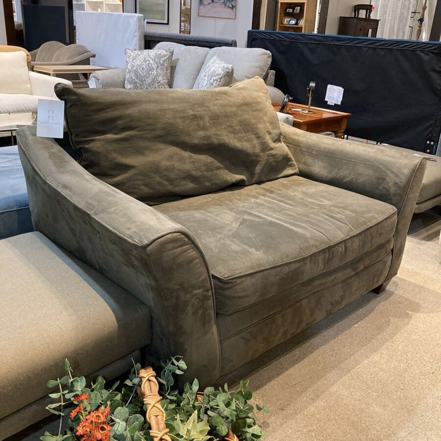  Oversized Sofa Chair - image-1