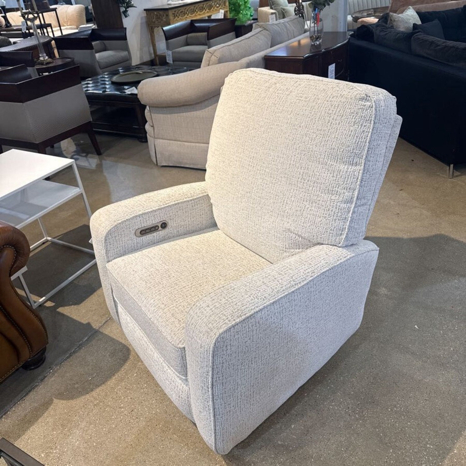 Parker House Charlotte Power Recliner - image-2