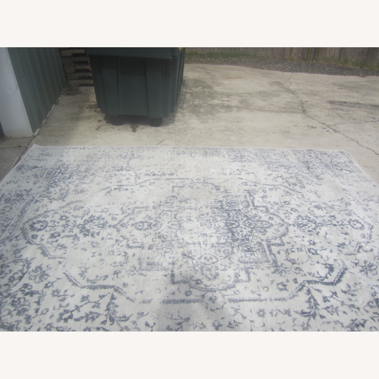 Contemporary Rug 8' x 10' Distressed Style - image-2