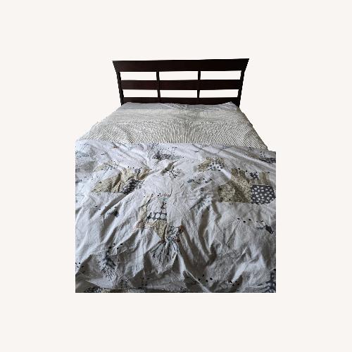 Used Queen Size Wood Bed for sale on AptDeco