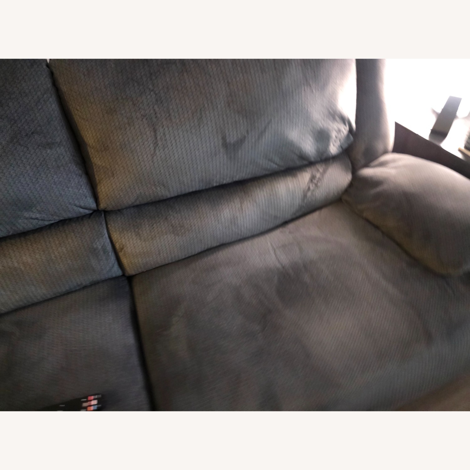 4000 Van Fleet Sofa Recliner - image-2
