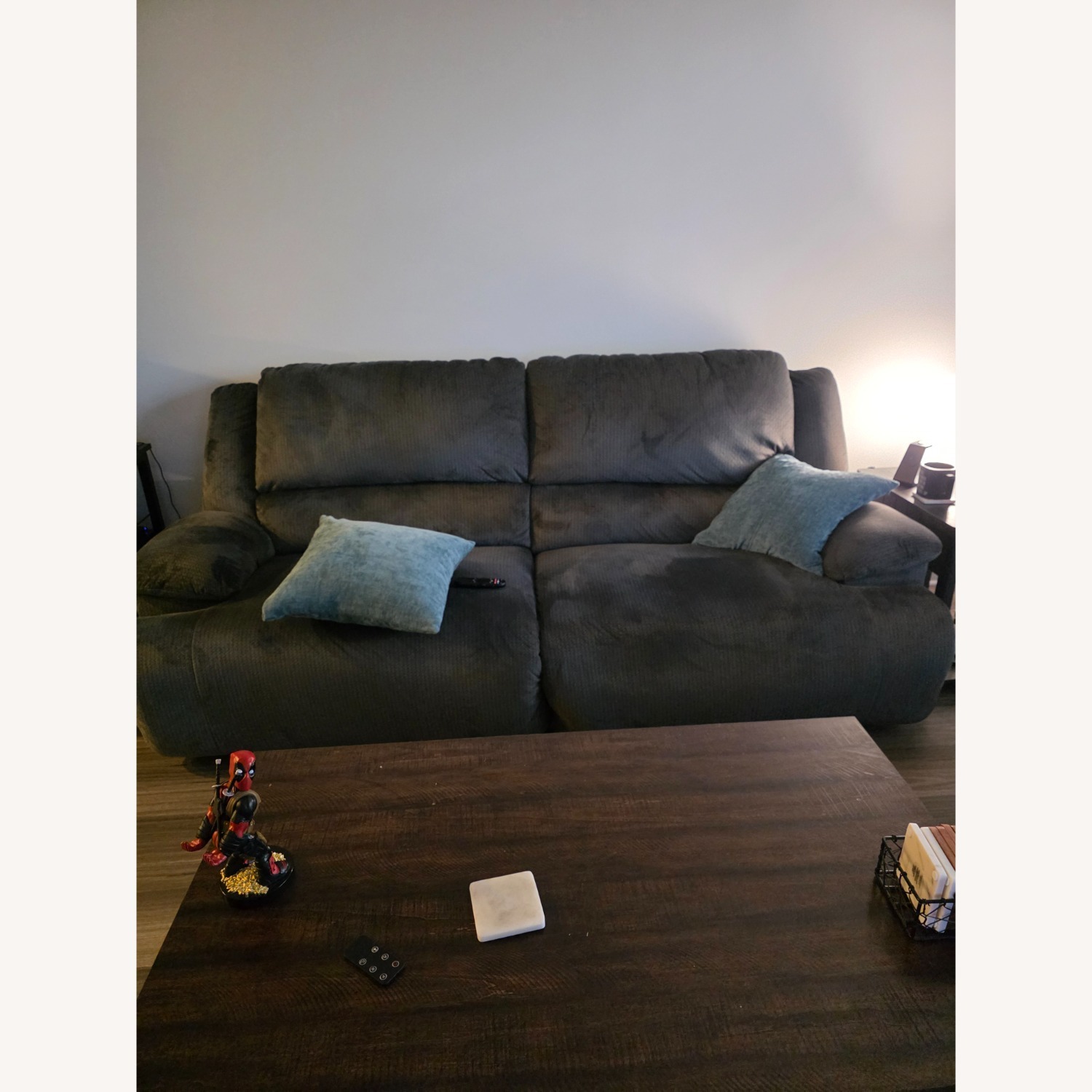 4000 Van Fleet Sofa Recliner - image-1